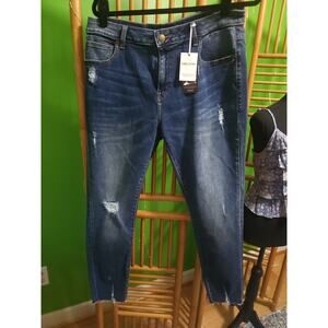 NWT Rubies + Honey Distressed Split Hem Jeans Size 33 Medium Wash Stretch Denim